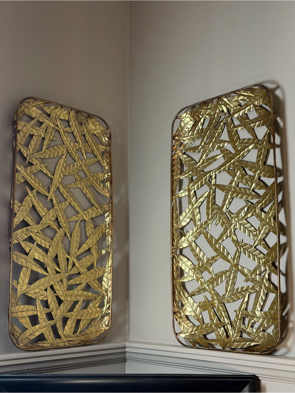 Vintage Gold Leaf Pattern Metal Wall Art Pair Decorative Home Accent 28”x 15”
